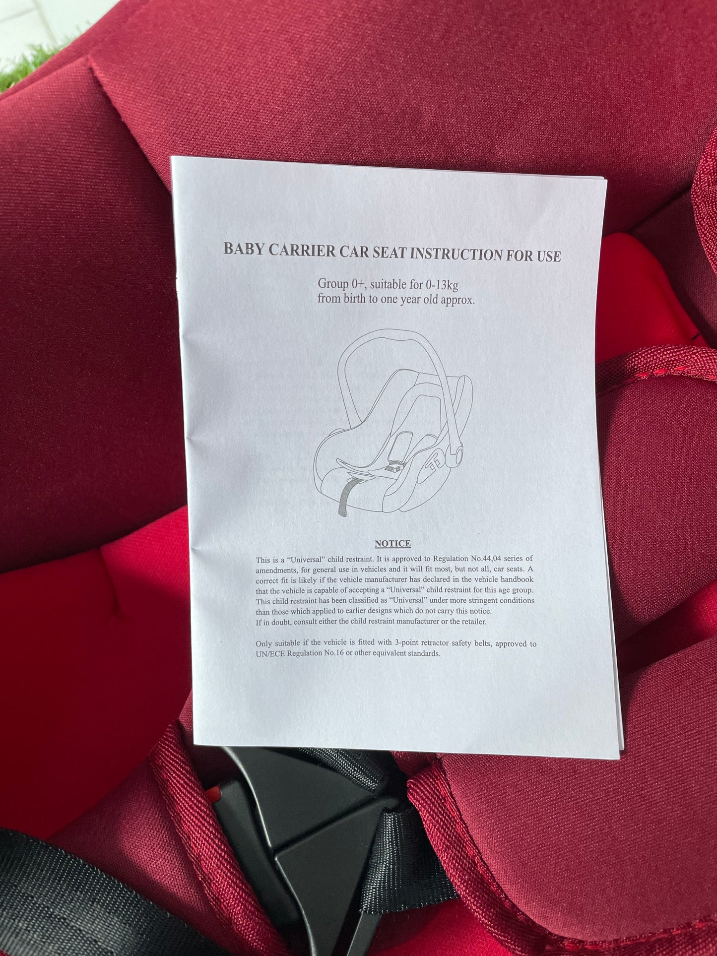 Red Carry Cot C005