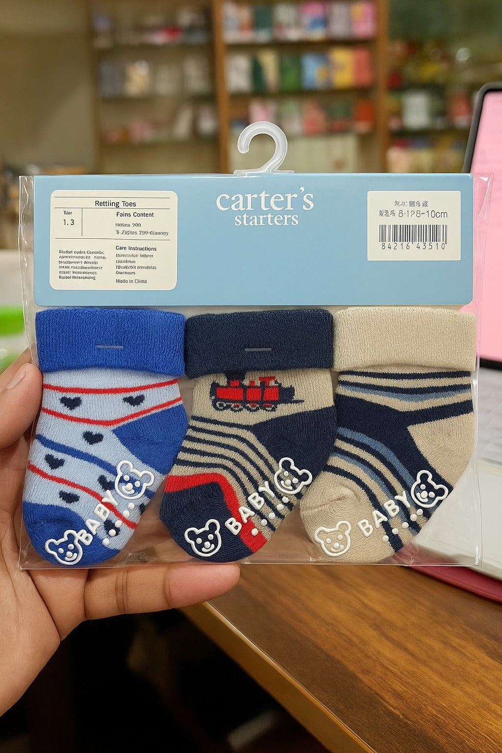 SH534-pack of 3 Winter Baby Socks - 0-12M