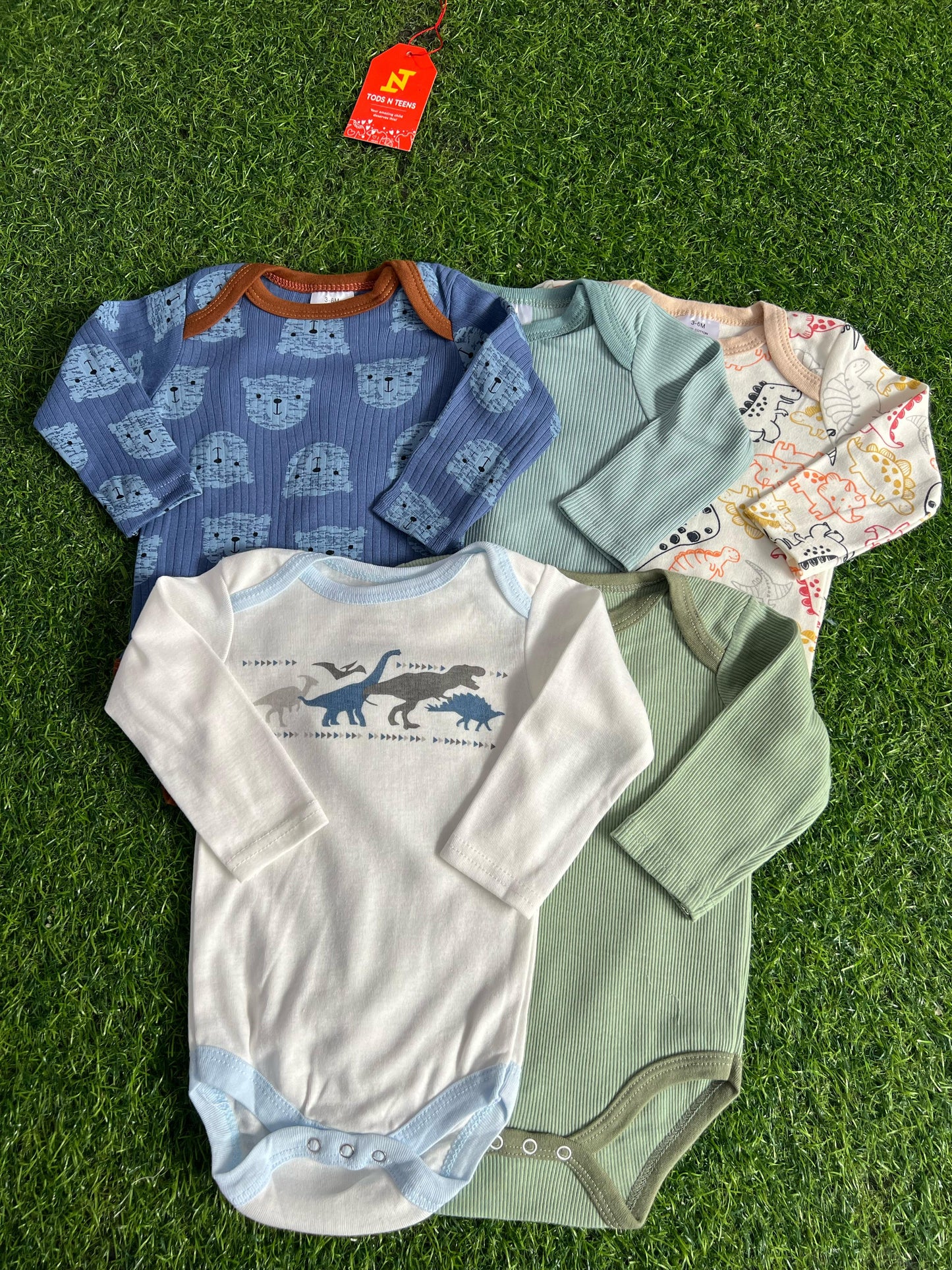 Pack Of 5 Premium Baby Bodysuits (3-6M)
