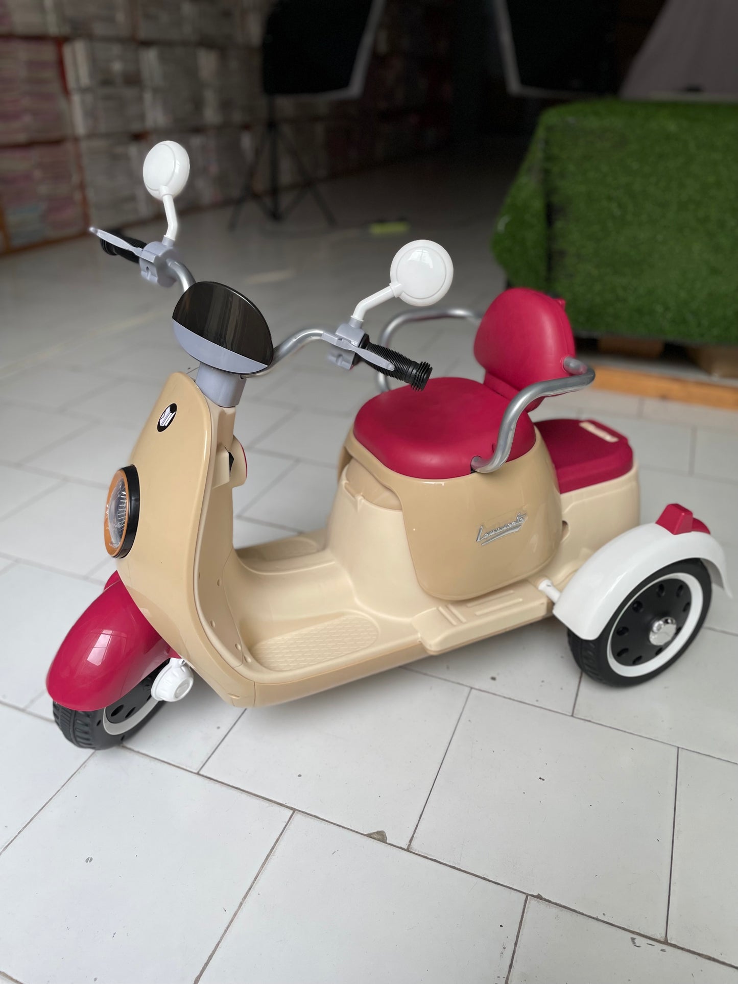 Luxury Double seat Scooter-M689