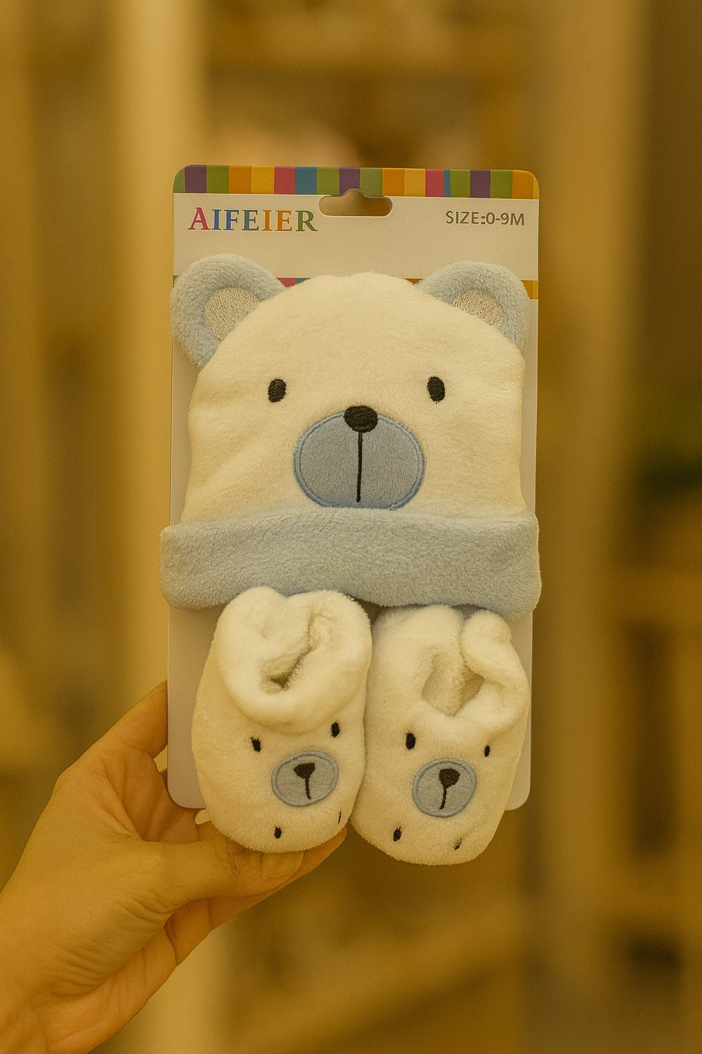 GP58-Winter Hat + booties set - (0-9M)