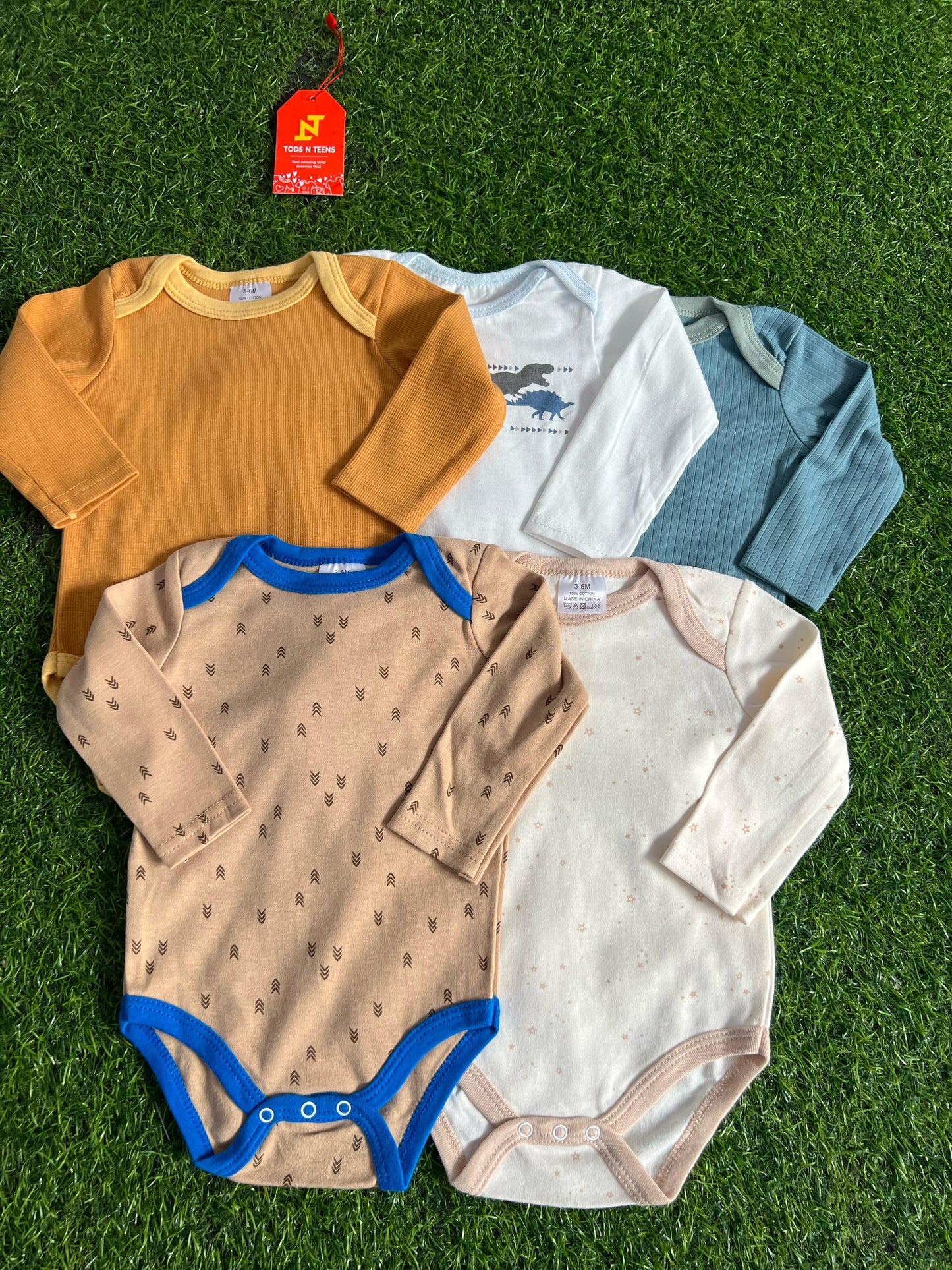 Pack Of 5 Premium Baby Bodysuits (3-6M)