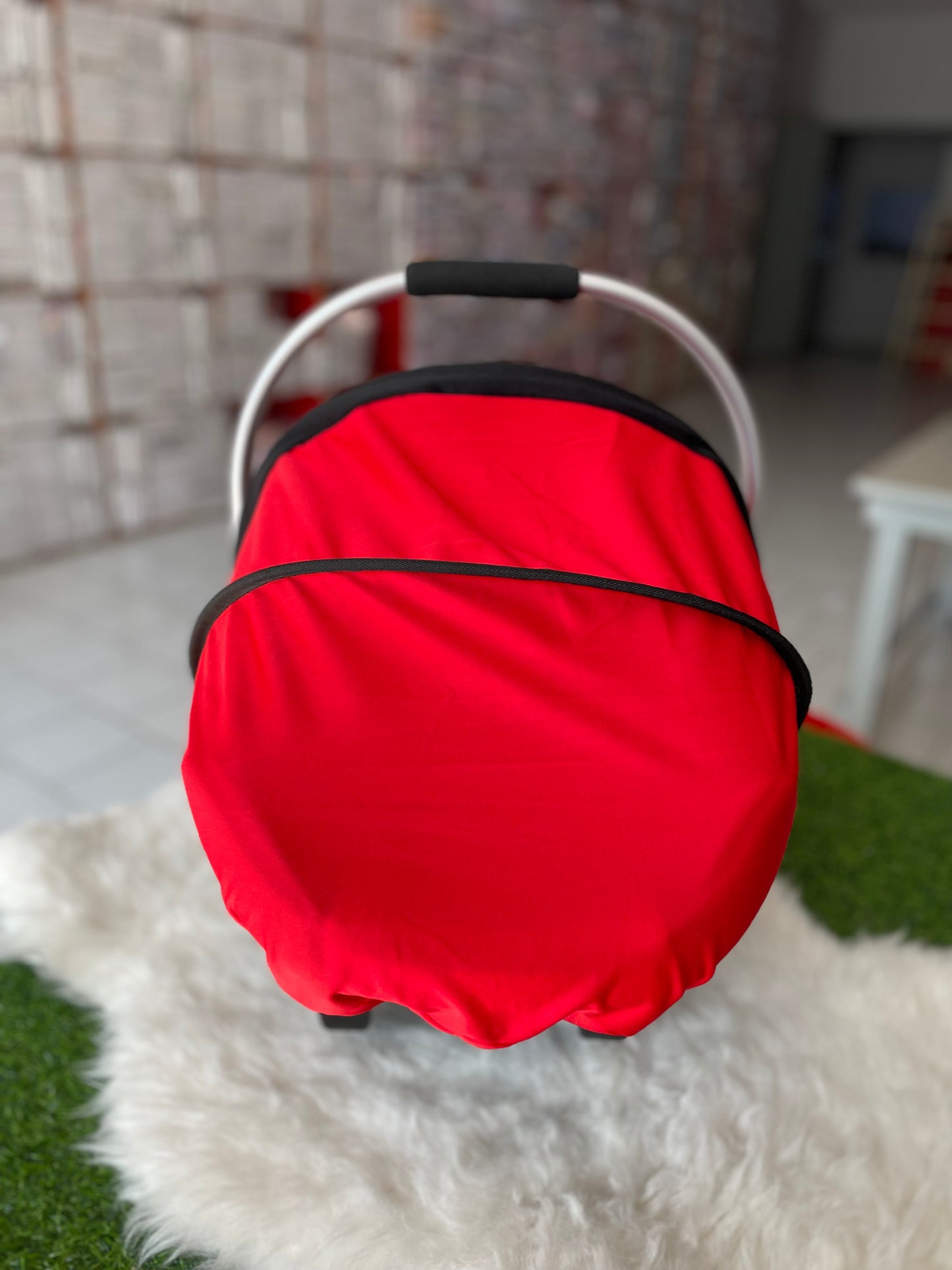 Carry Cot Red SQ001