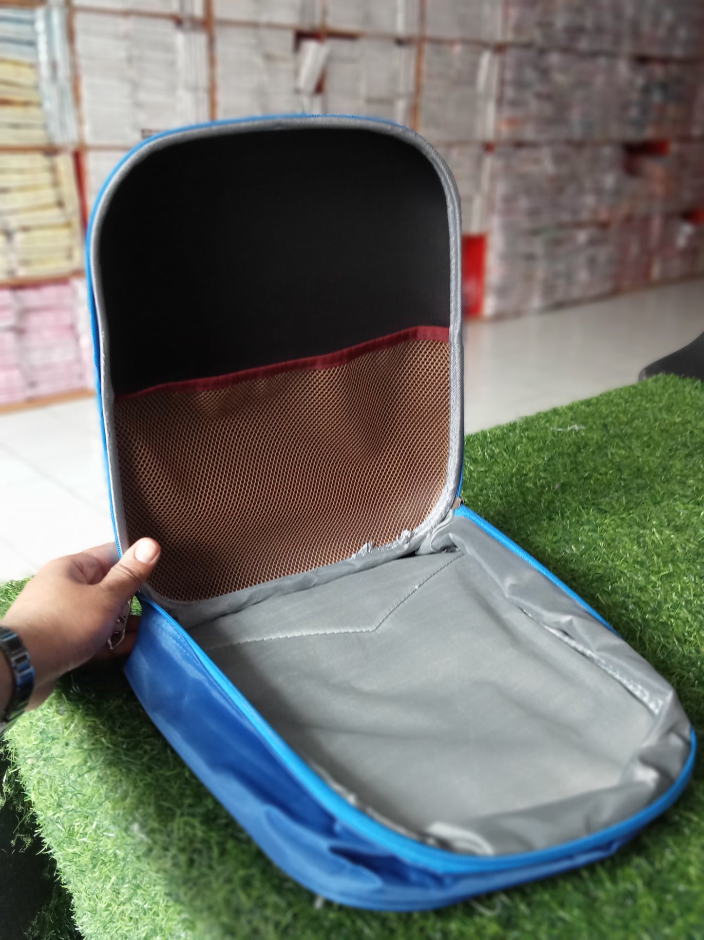 SB11-Hard Shell Back Pack