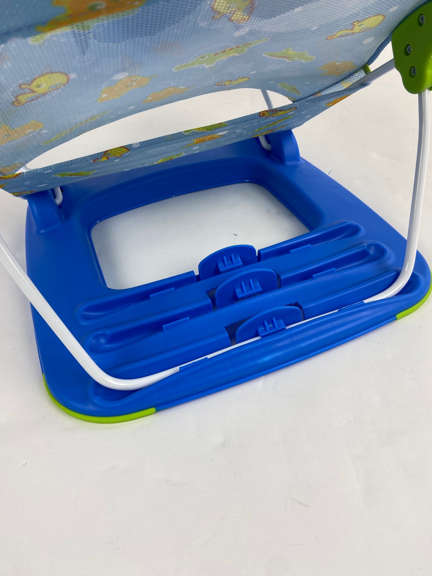 Mastela Deluxe Baby Bather