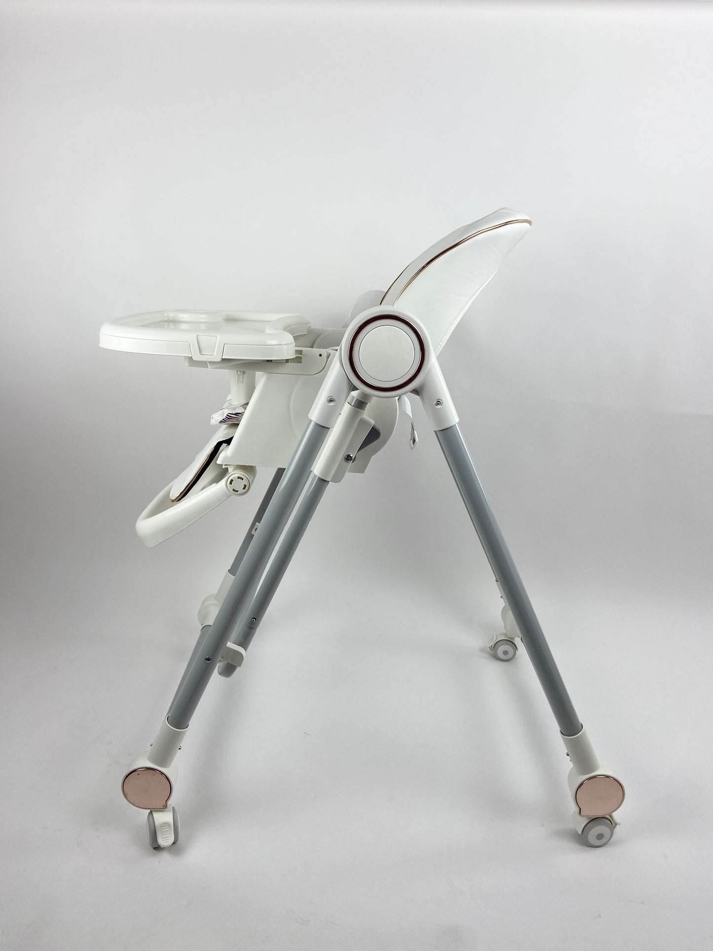 Multifunctional Baby High Feeding Chair with Swing Function-BZ-S700