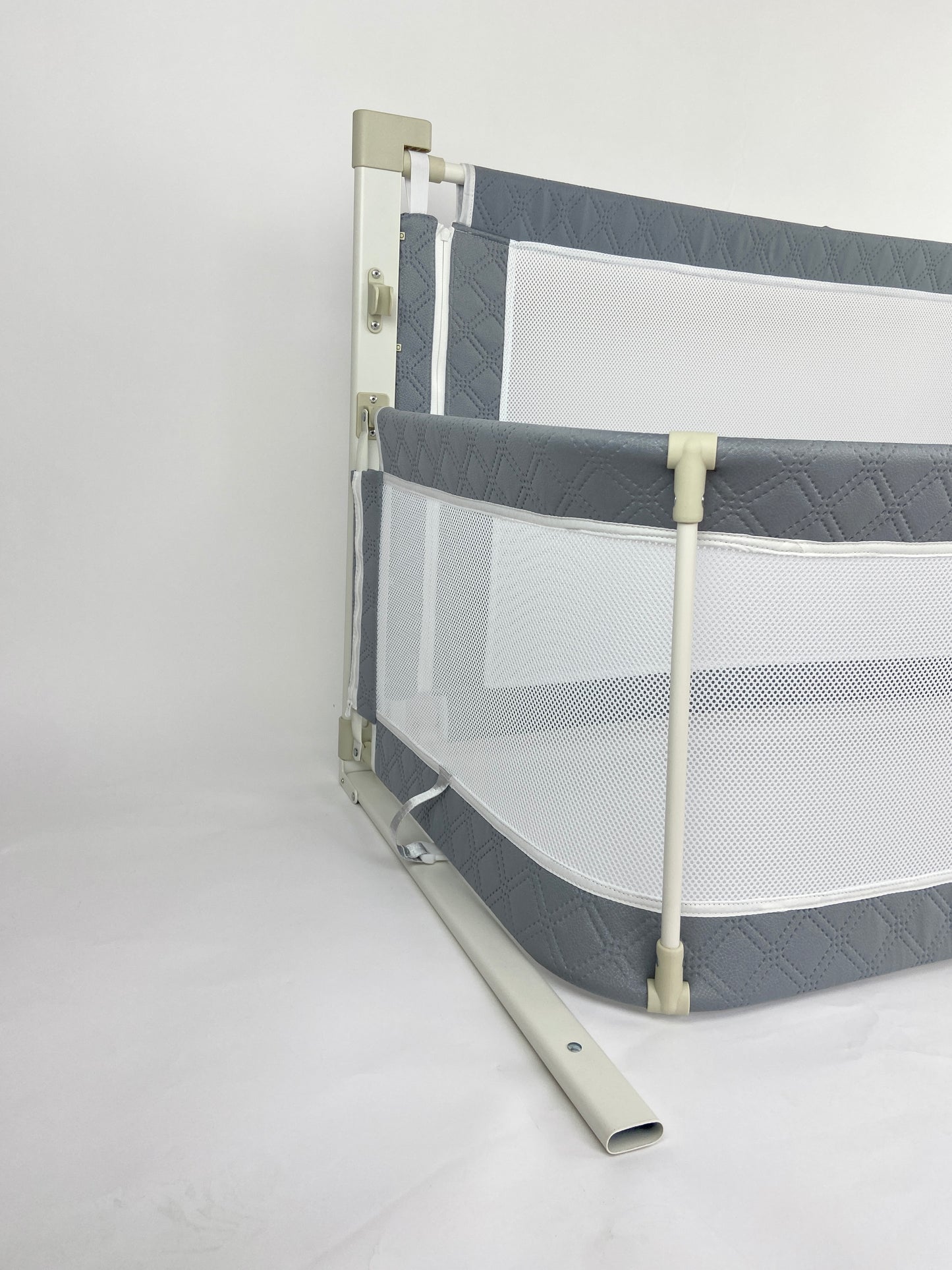 3-in-1 Portable Crib with Rails - Cot Sleeper for Baby in Bed - BZ-B-101