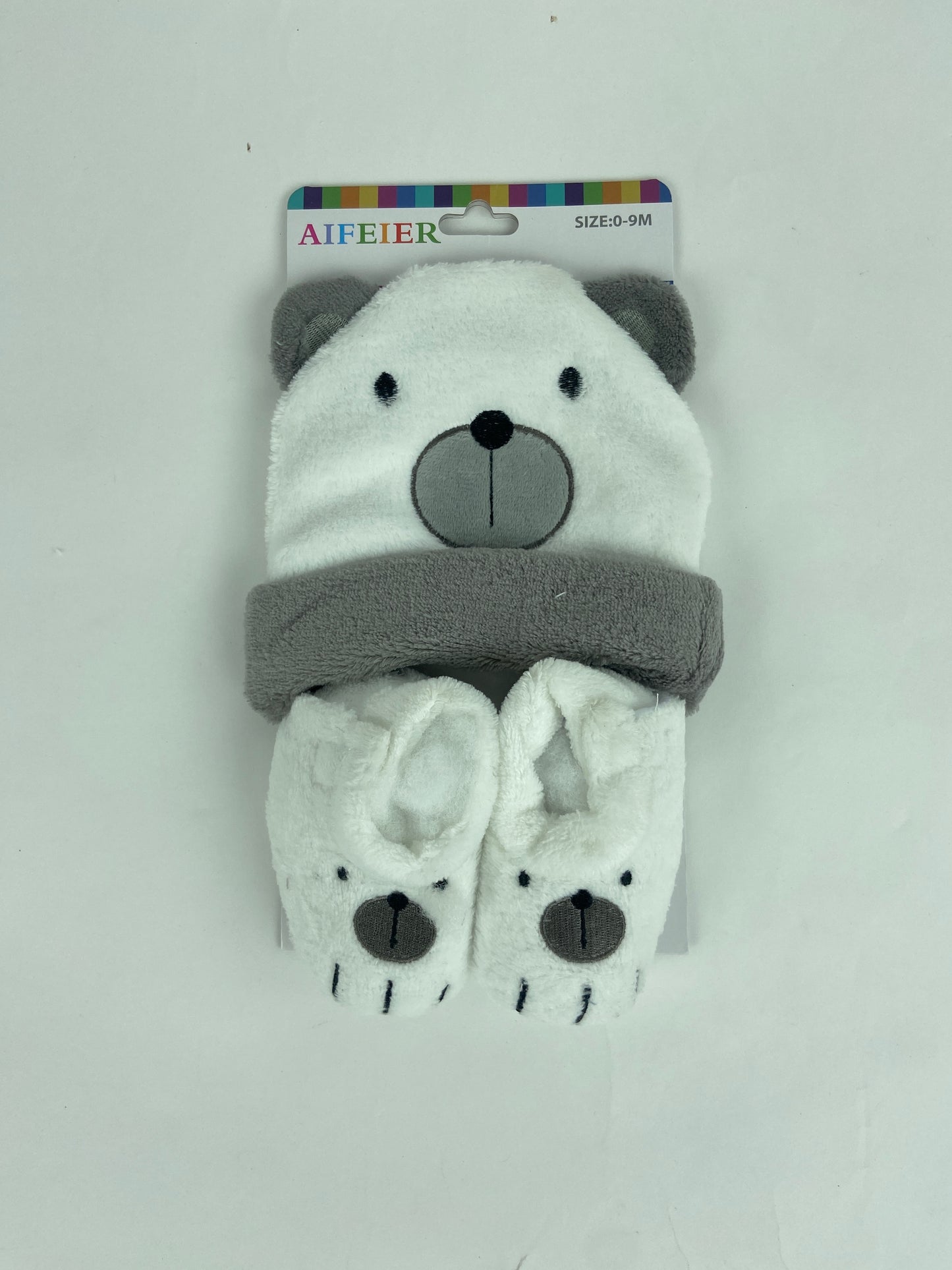 GP58-Winter Hat + booties set - (0-9M)