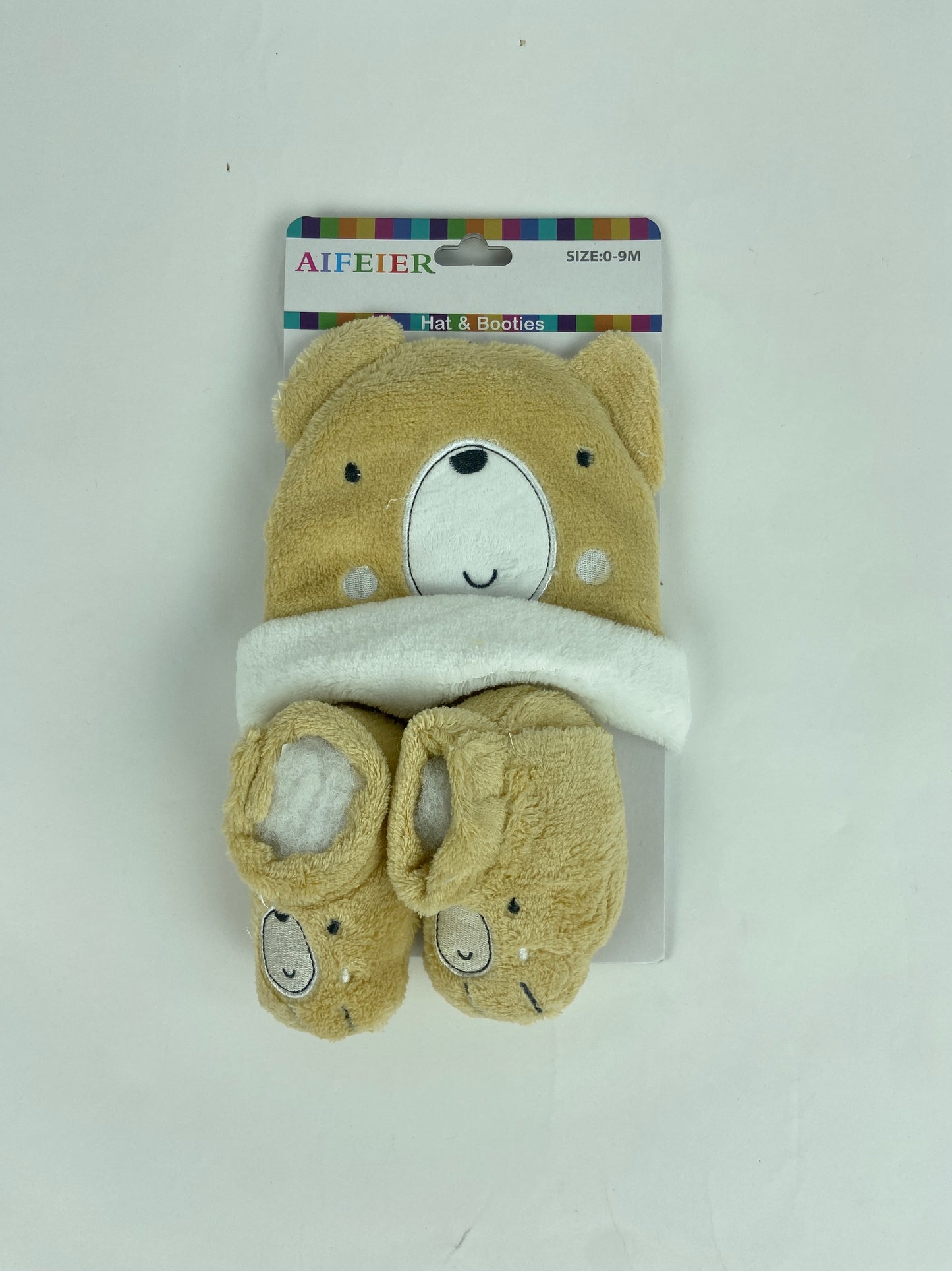 GP58-Winter Hat + booties set - (0-9M)