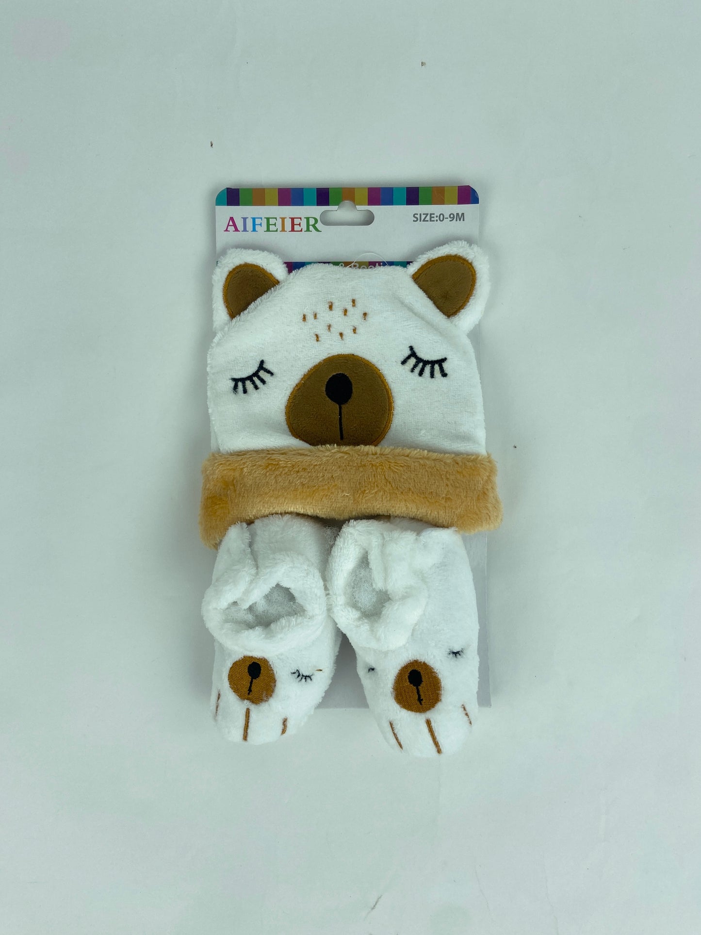 GP58-Winter Hat + booties set - (0-9M)