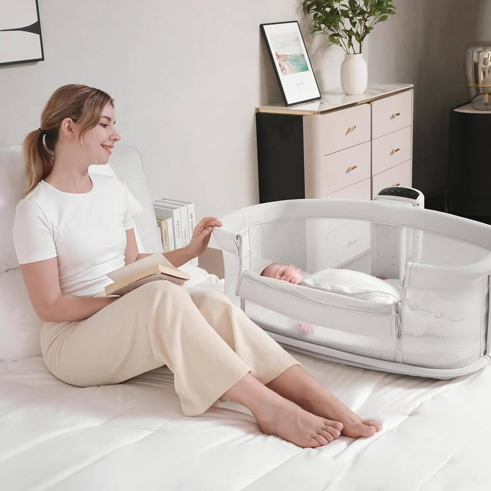 Mastela Dream Starlight Baby Crib Bassinet Swing Music 4 in 1