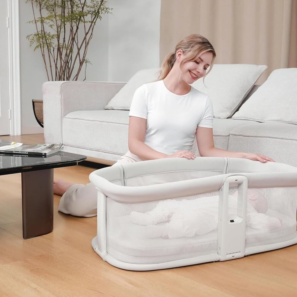 Mastela Dream Starlight Baby Crib Bassinet Swing Music 4 in 1