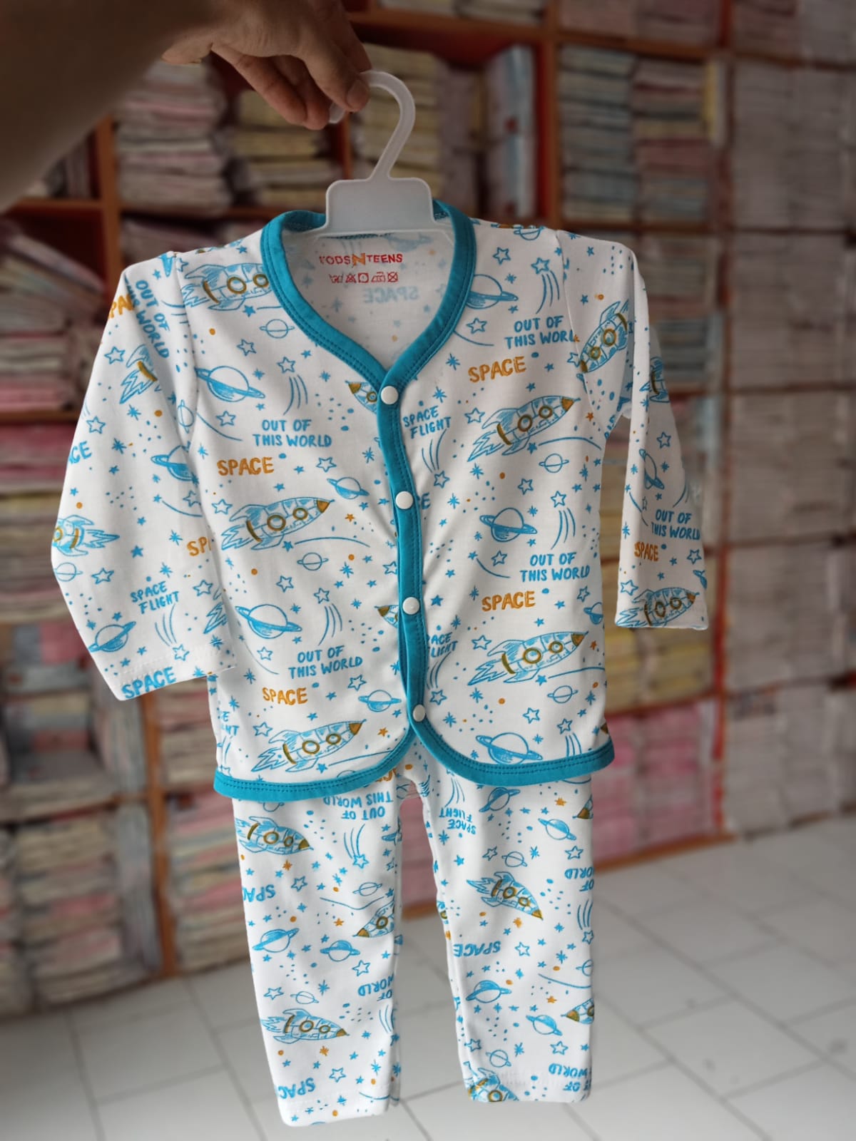 B483-Kids Night suit