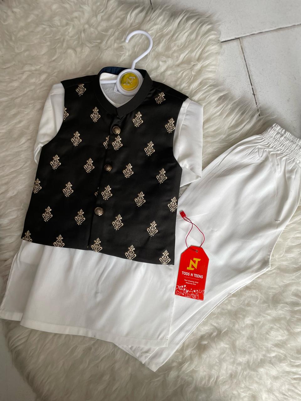 Green Crown 3 Piece Eastern Dress (6-36M)