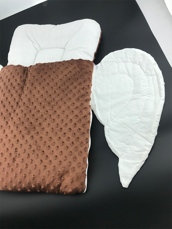 BG107-Winter Carry Nest