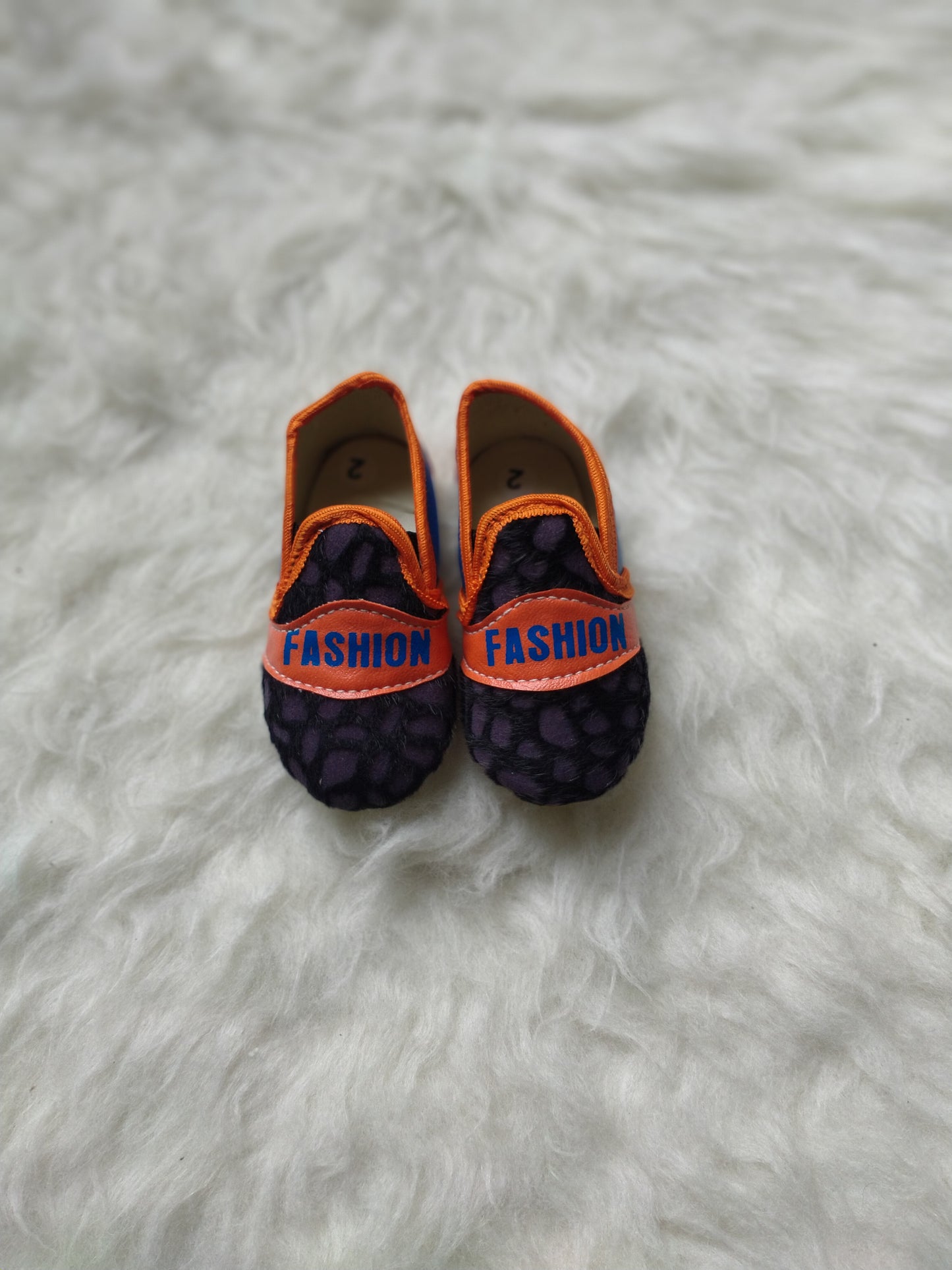 SH253-Baby Booties