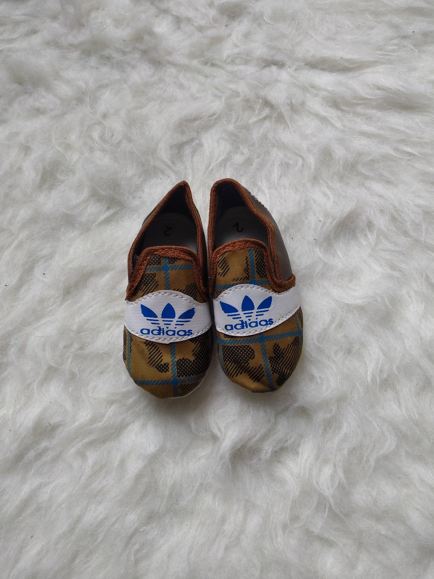 SH250-Baby Booties