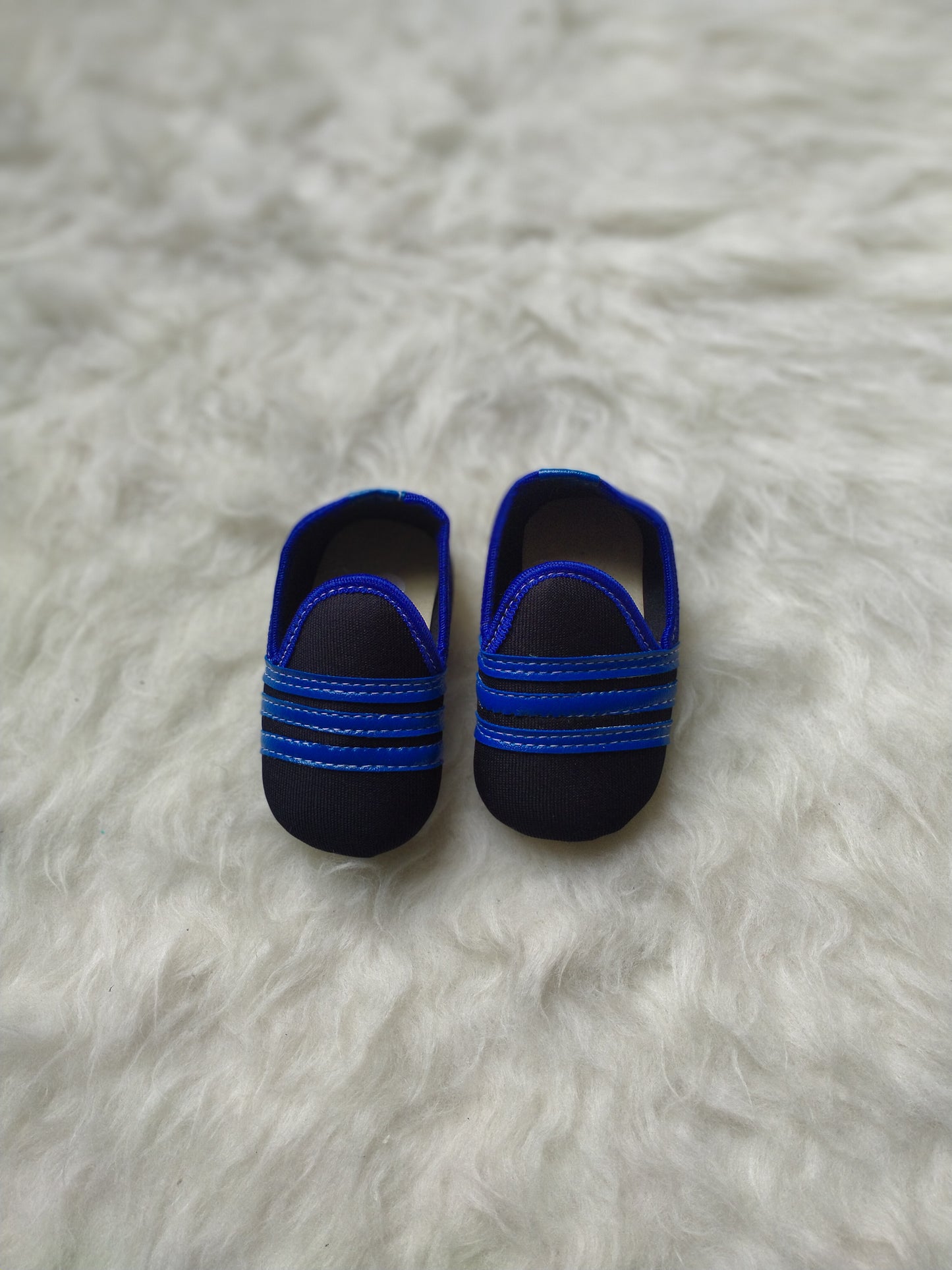 SH254-Baby Booties