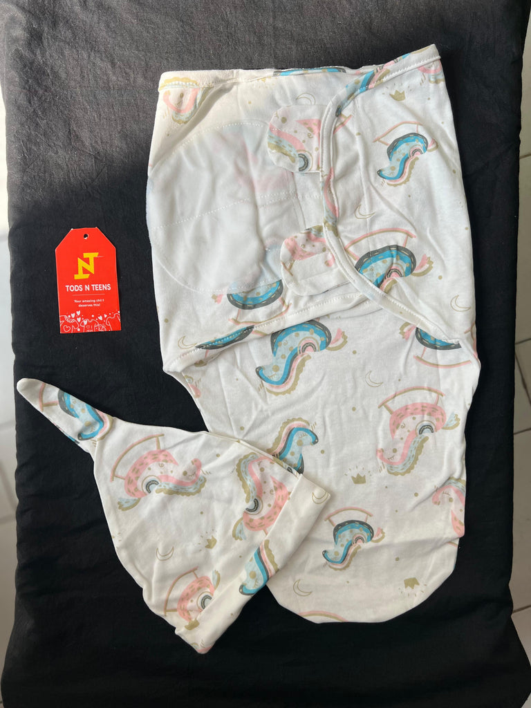 SHT273-Swaddle Me with Cap
