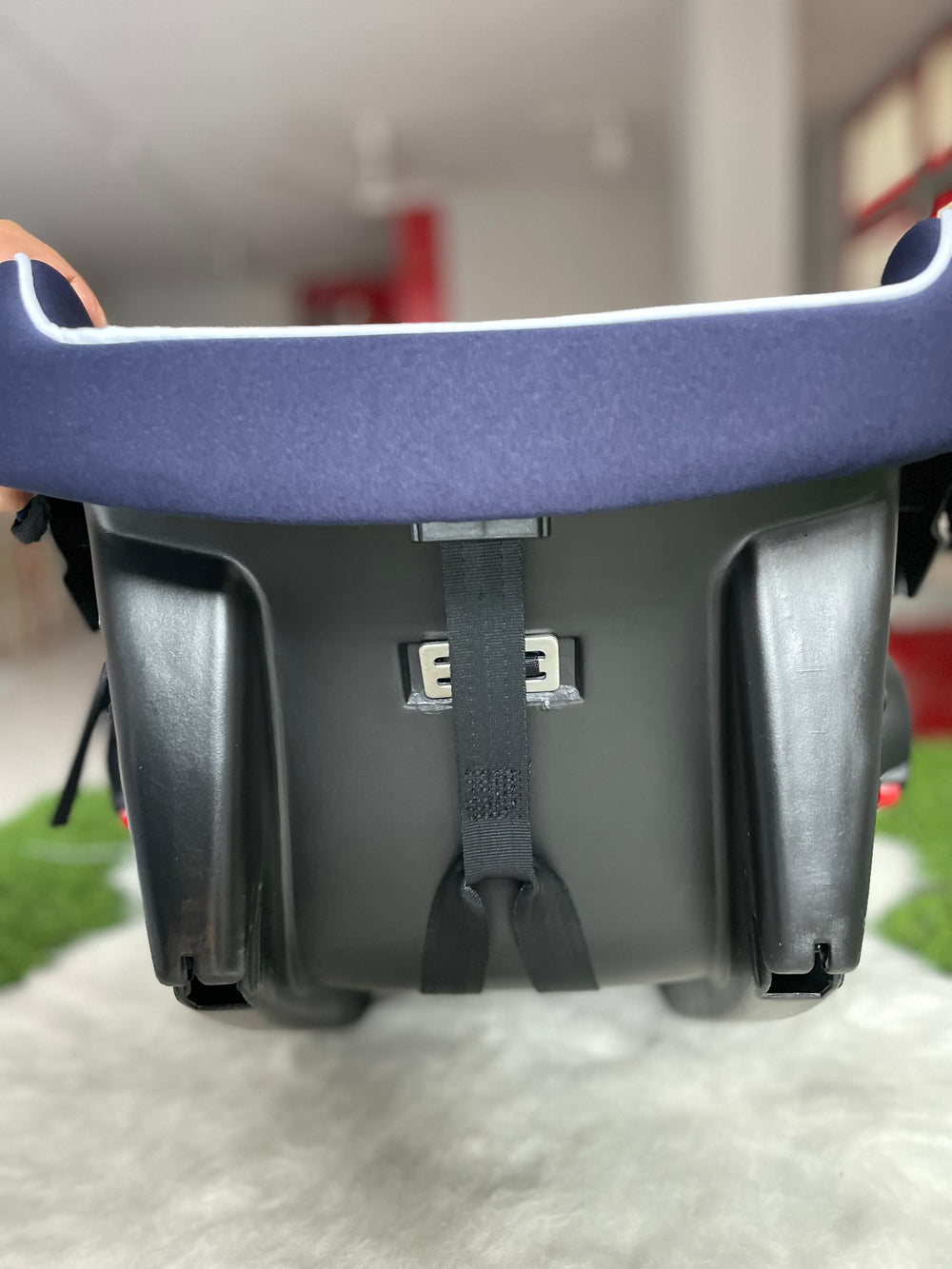 Blue Carry Cot C005