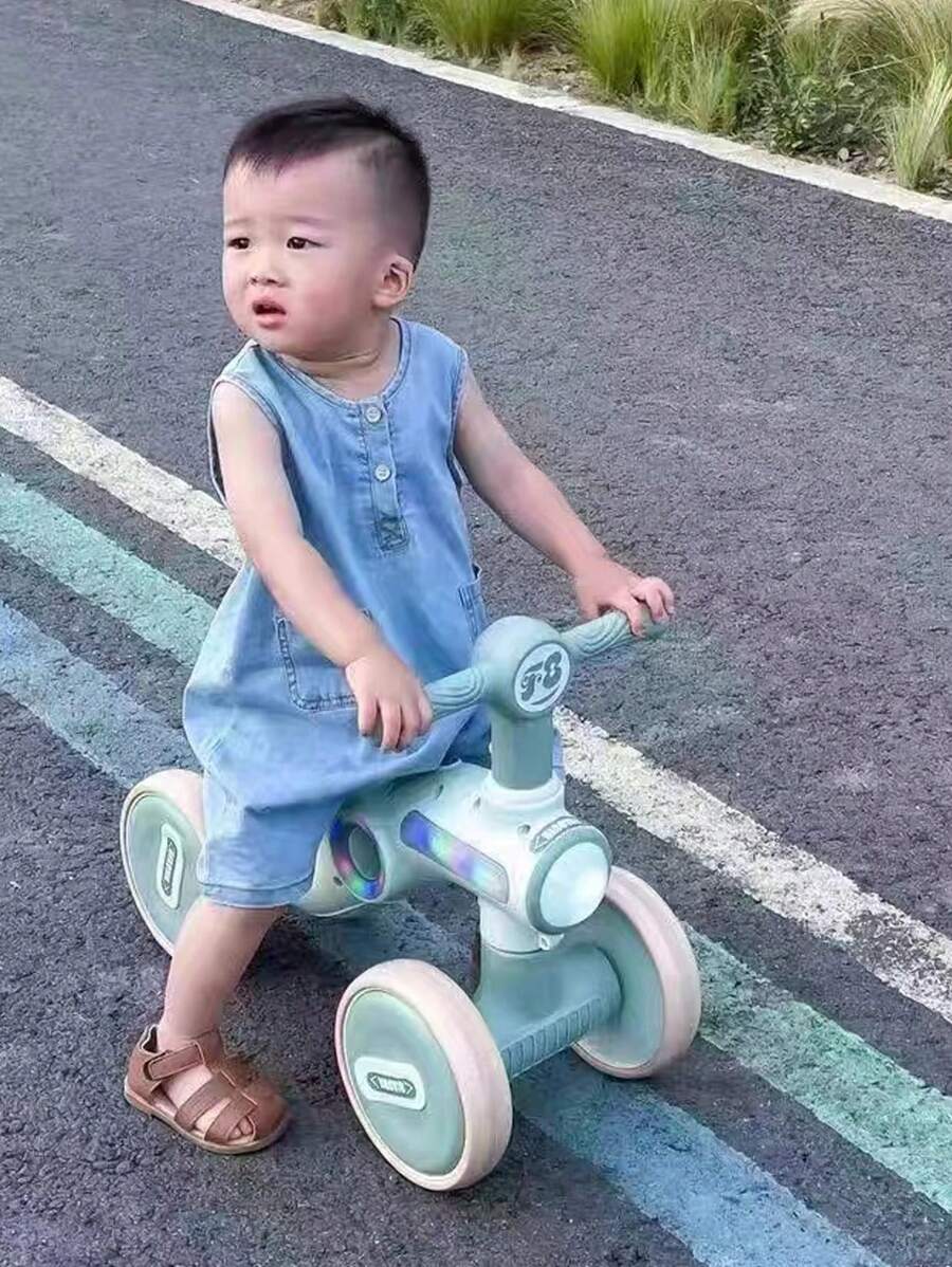 Toddler Fiber Push-On Bike With Lights and Music-BZ-F8