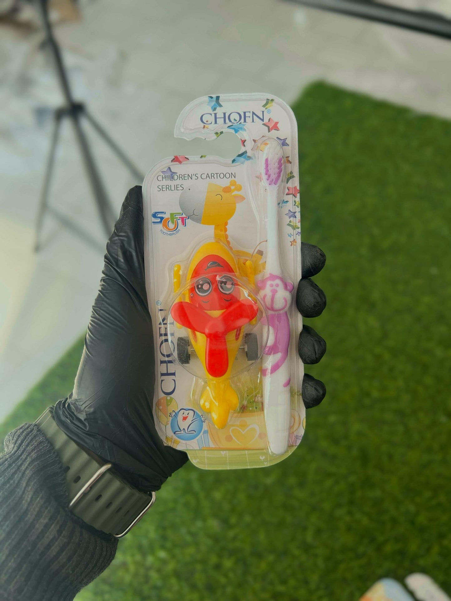 FE92-Toothbrush with Toy