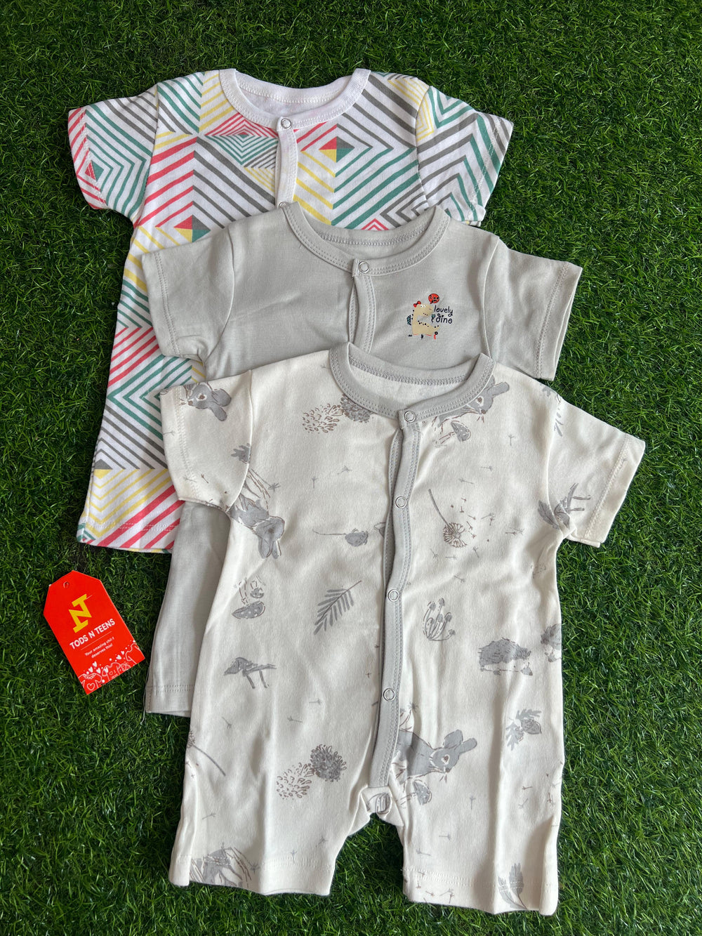 VP23-Pack of 3 Bodysuits