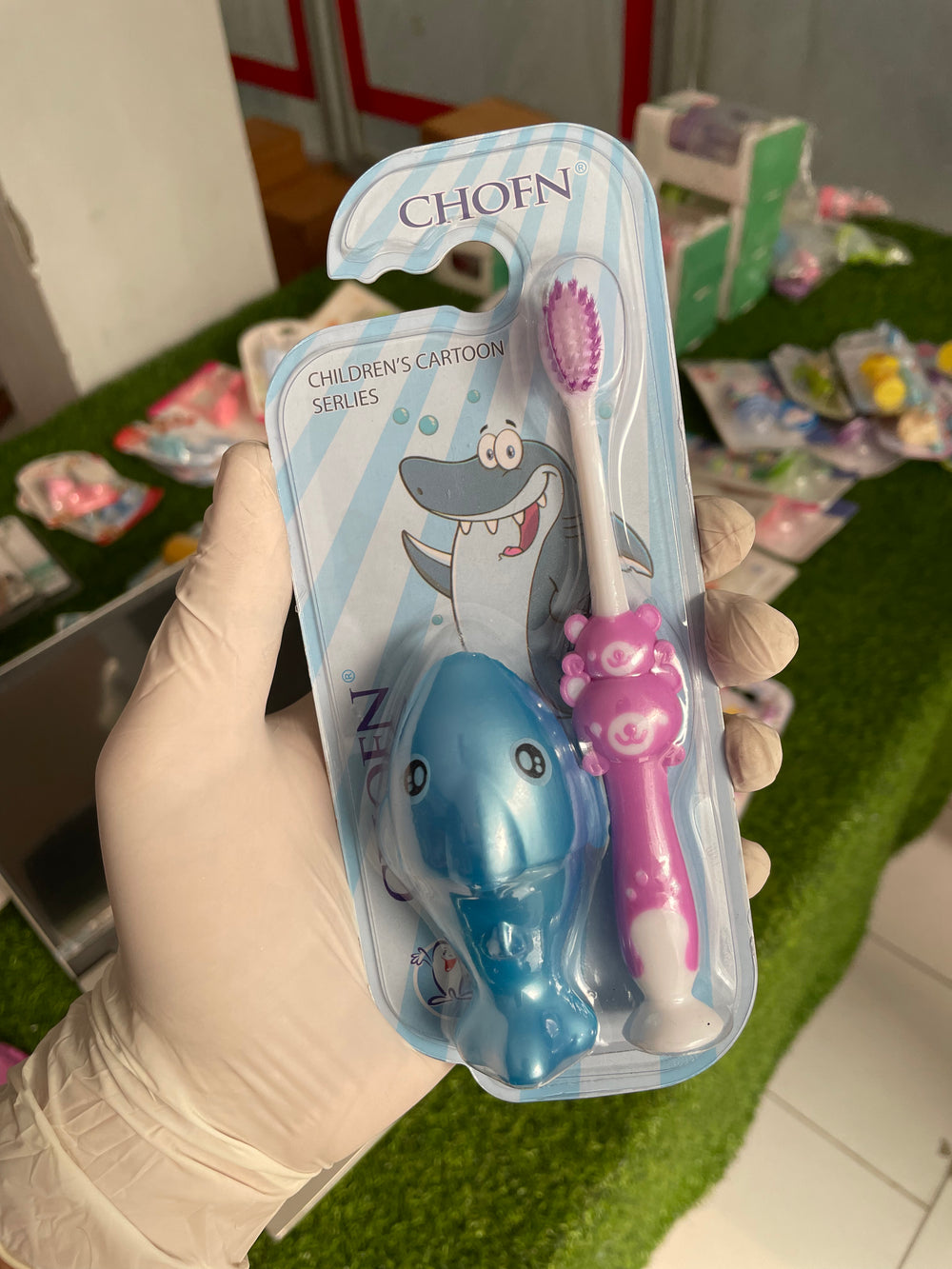 FE92-Toothbrush with Toy