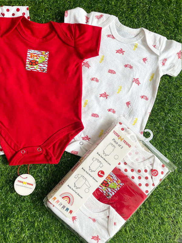 N383-Pack of 3 Red Bodysuits