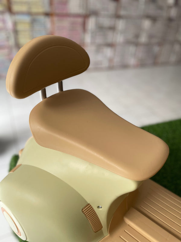 Imported Electric Vespa Scooter - 916