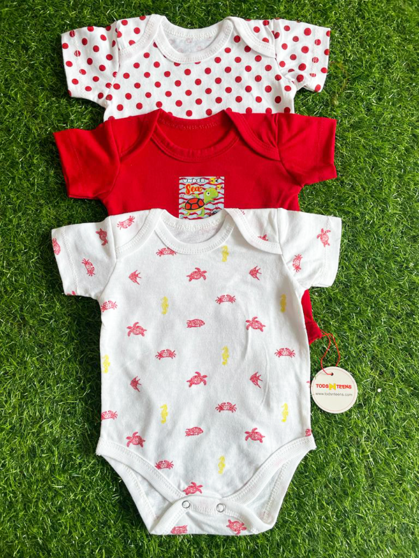 N383-Pack of 3 Red Bodysuits