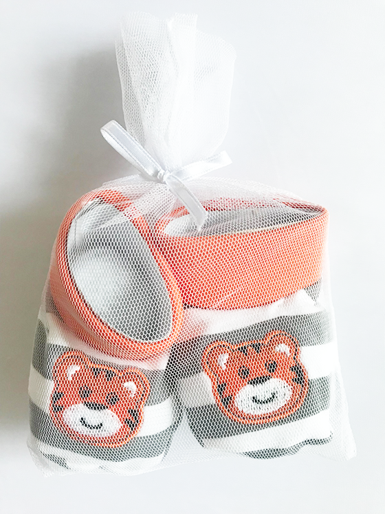 SH52-Baby Booties