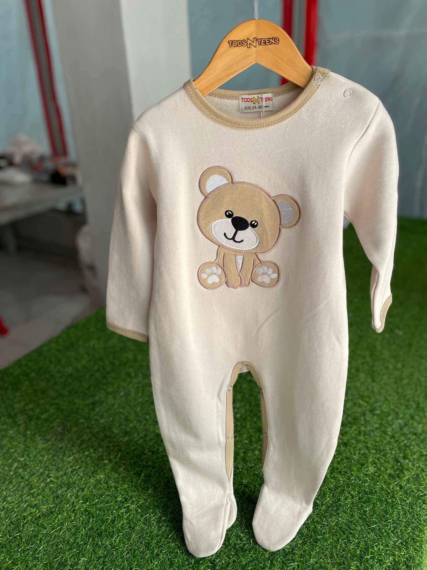 N841-Cozy Winter Romper  (0-36M)