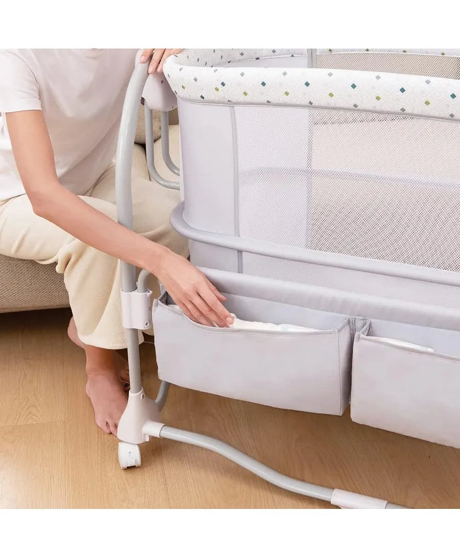 Mastela Deluxe 3-in-1 Bassinet