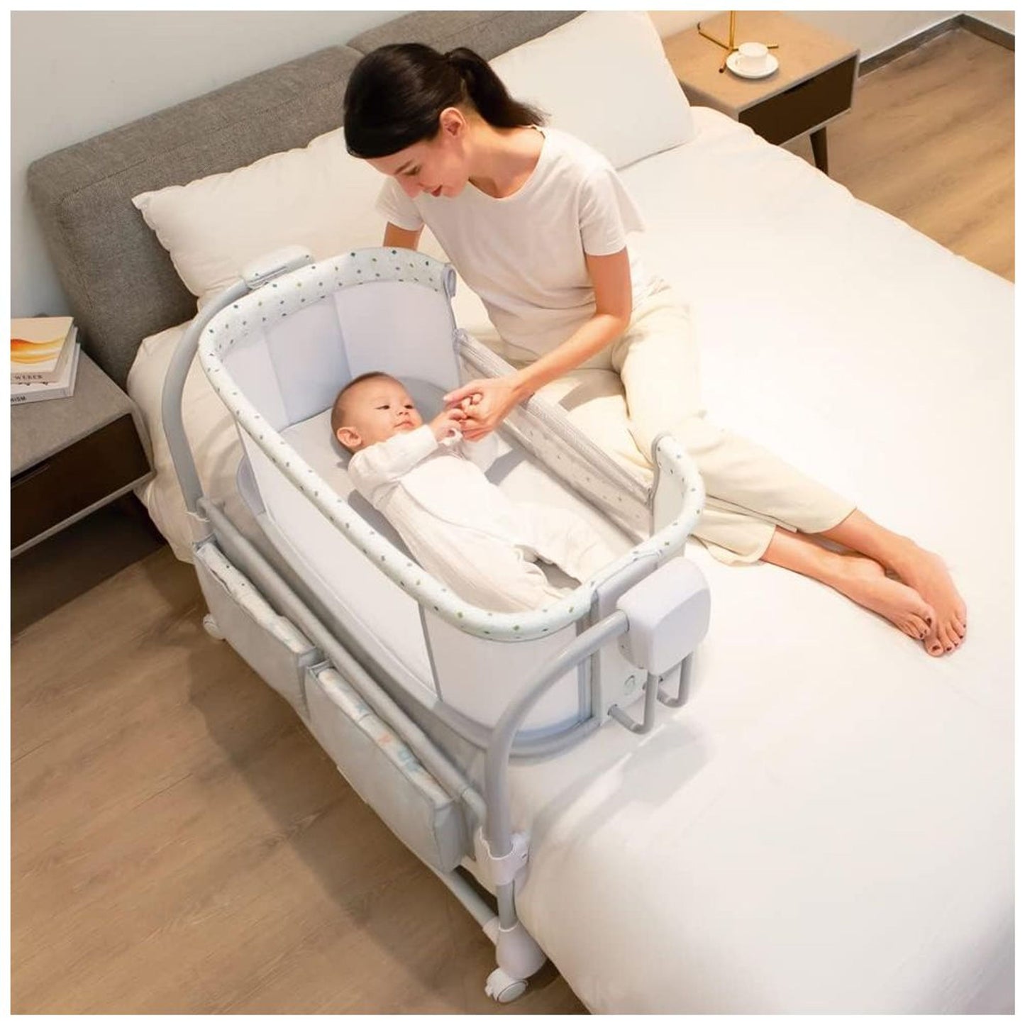 Mastela Deluxe 3-in-1 Bassinet