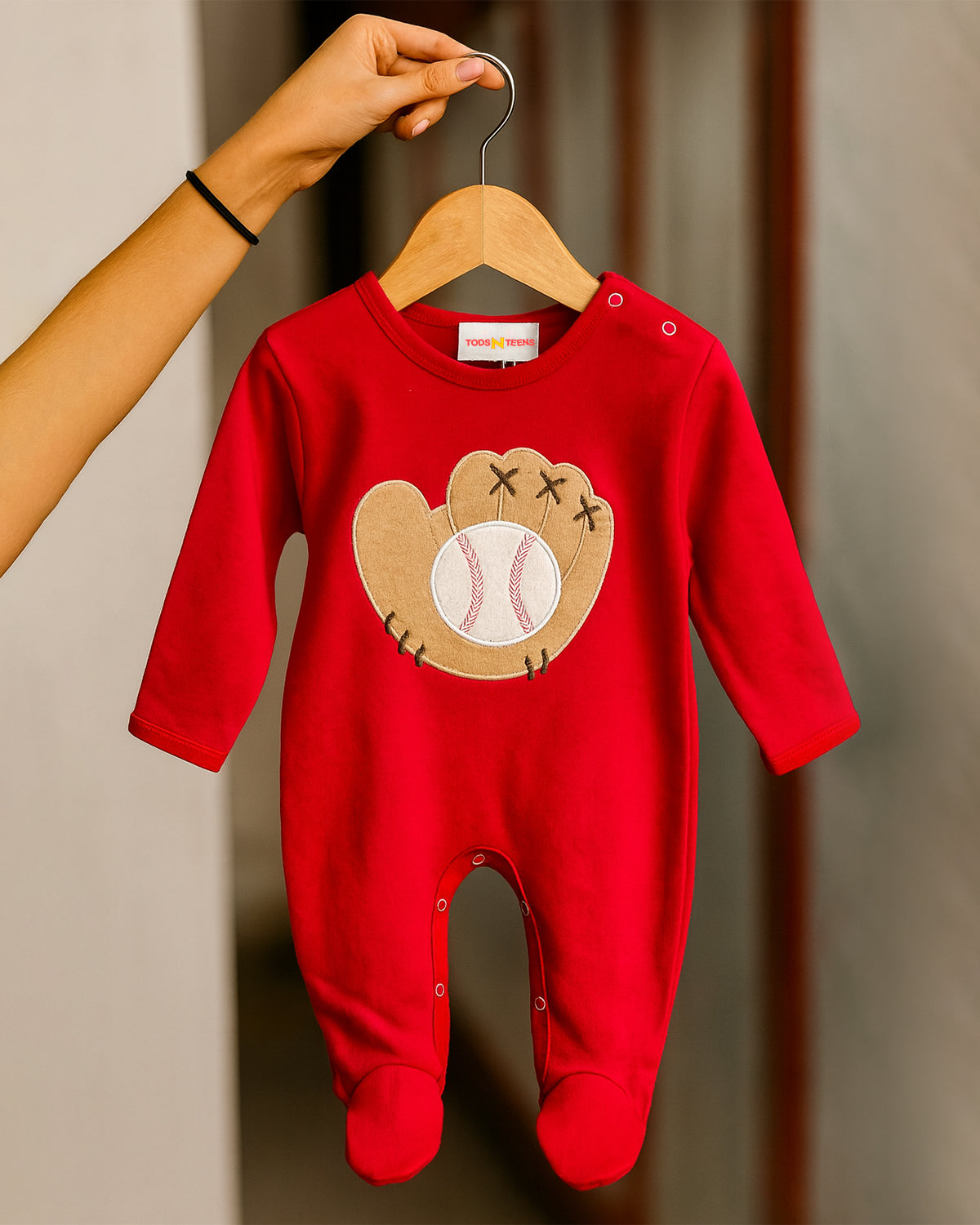 N842-Cozy Winter Romper (0-36M)