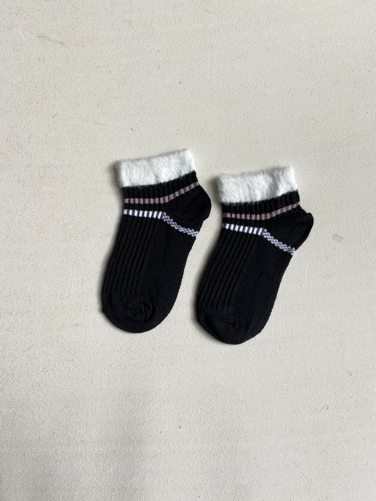 SH588-Winter Baby Socks  (6-24M)