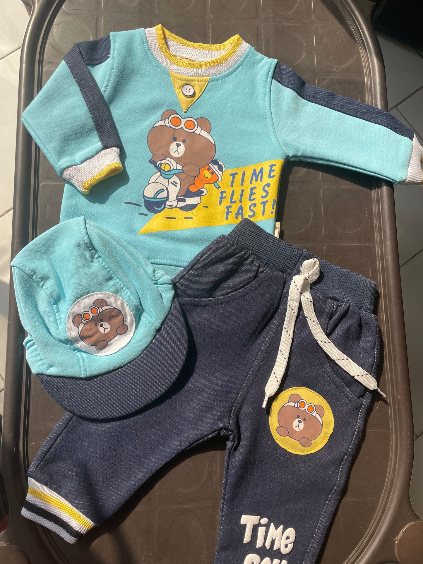 RL010-Winter Dress (0-9M)