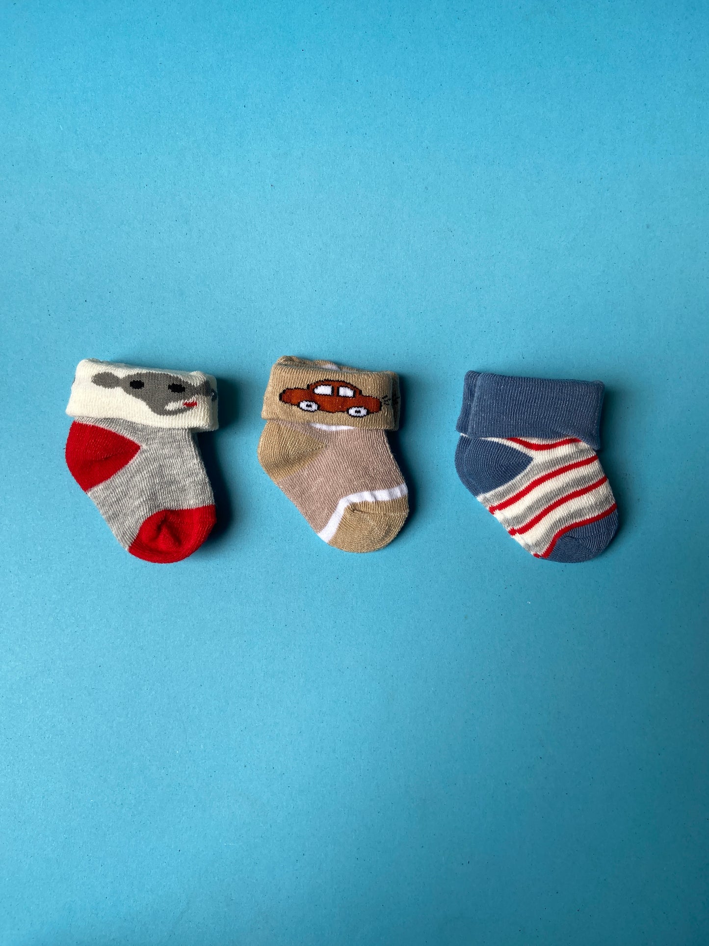 SH540-pack of 3 Winter Baby Socks - 0-6M