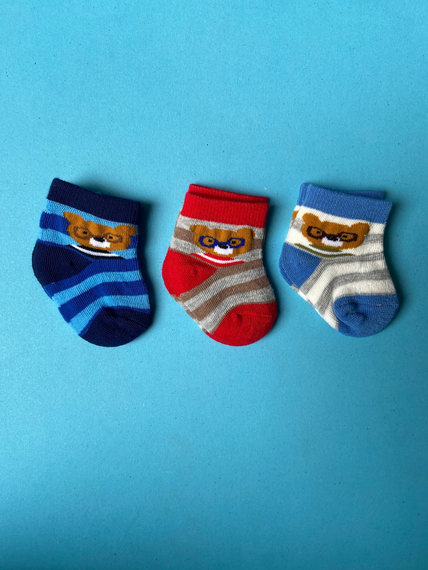 SH540-pack of 3 Winter Baby Socks - 0-6M