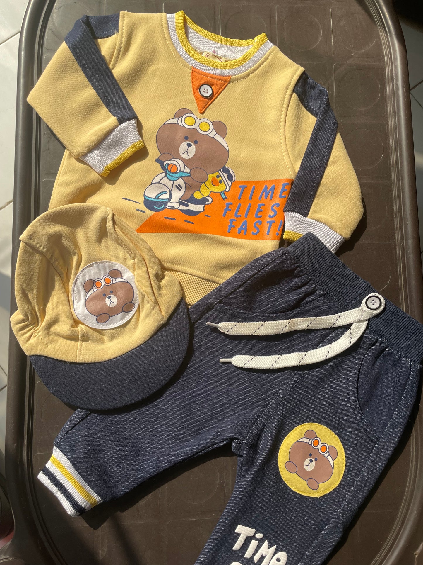 RL010-Winter Dress (0-9M)