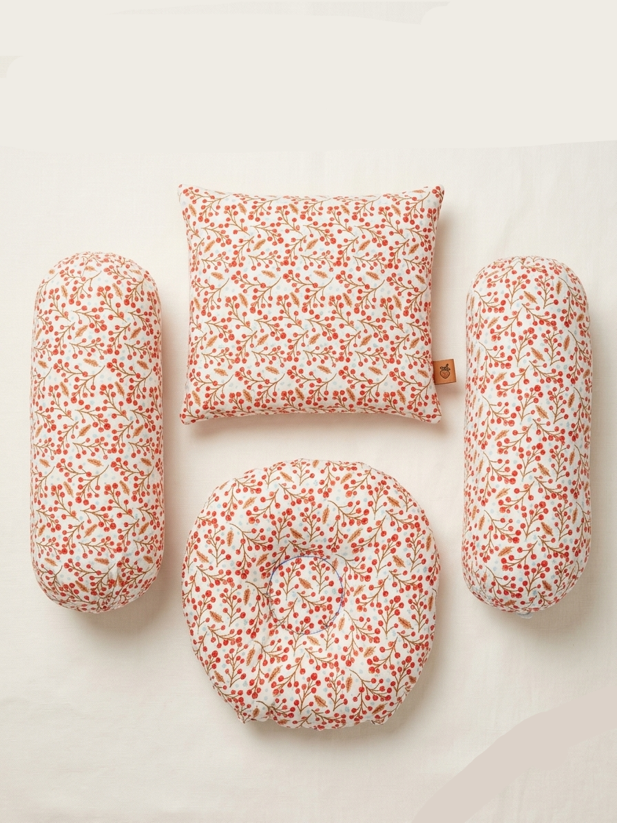 4 pieces Pillow Set - Red