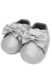 Grey Bow