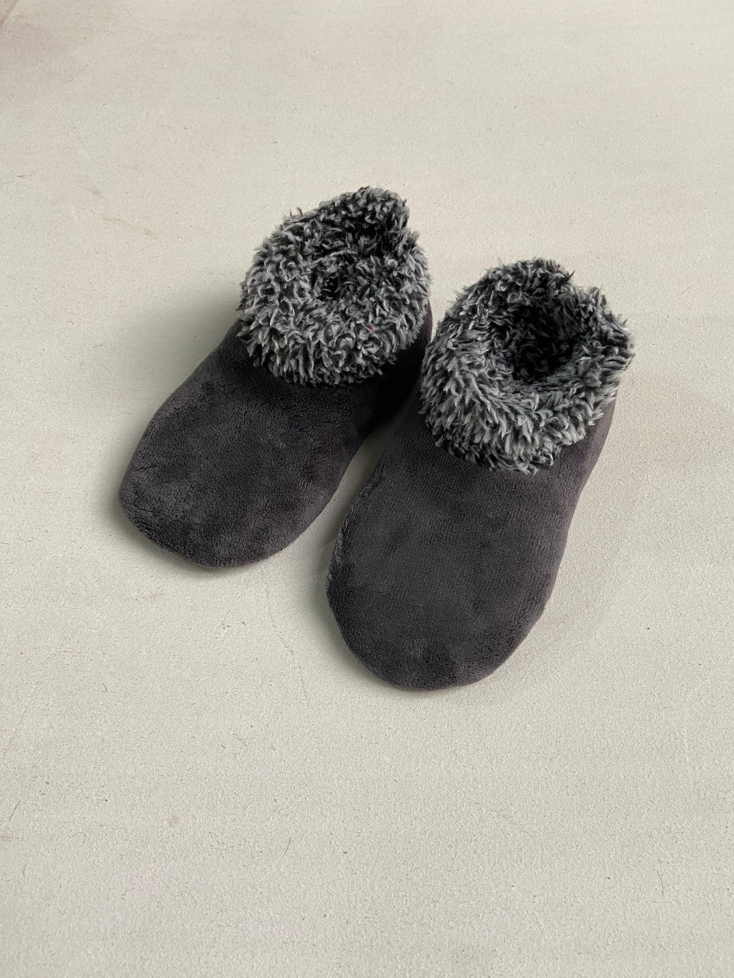 SH582-Winter Baby Socks (18m-7y)