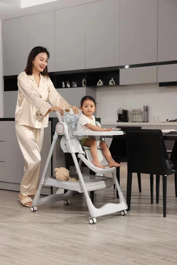 MotherCare Premium Feeding Chair - 805
