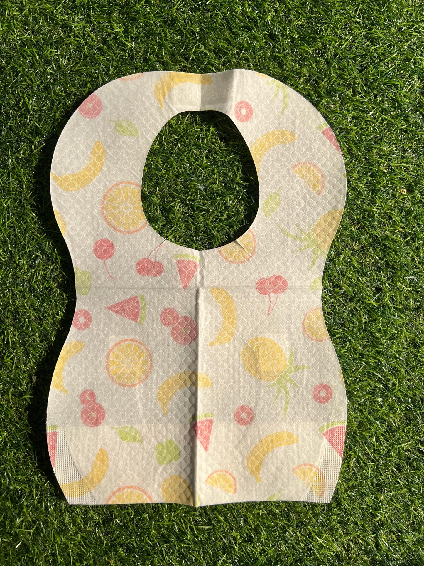 BB111-Disposable Bibs