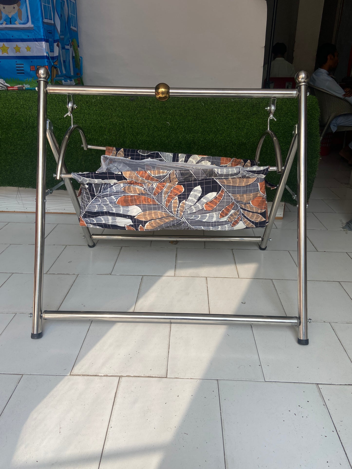 Stainless Steel Baby Jhulangi With Mosquito Net & Foamy Cloth