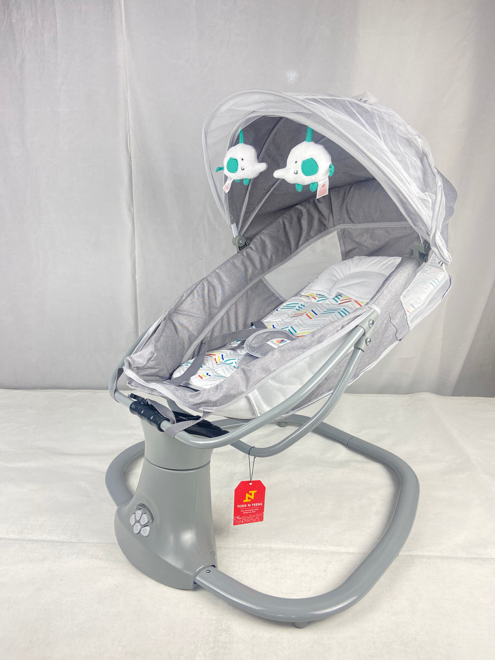 Mastela 3 in 1 Deluxe Multi-Functional Rocker