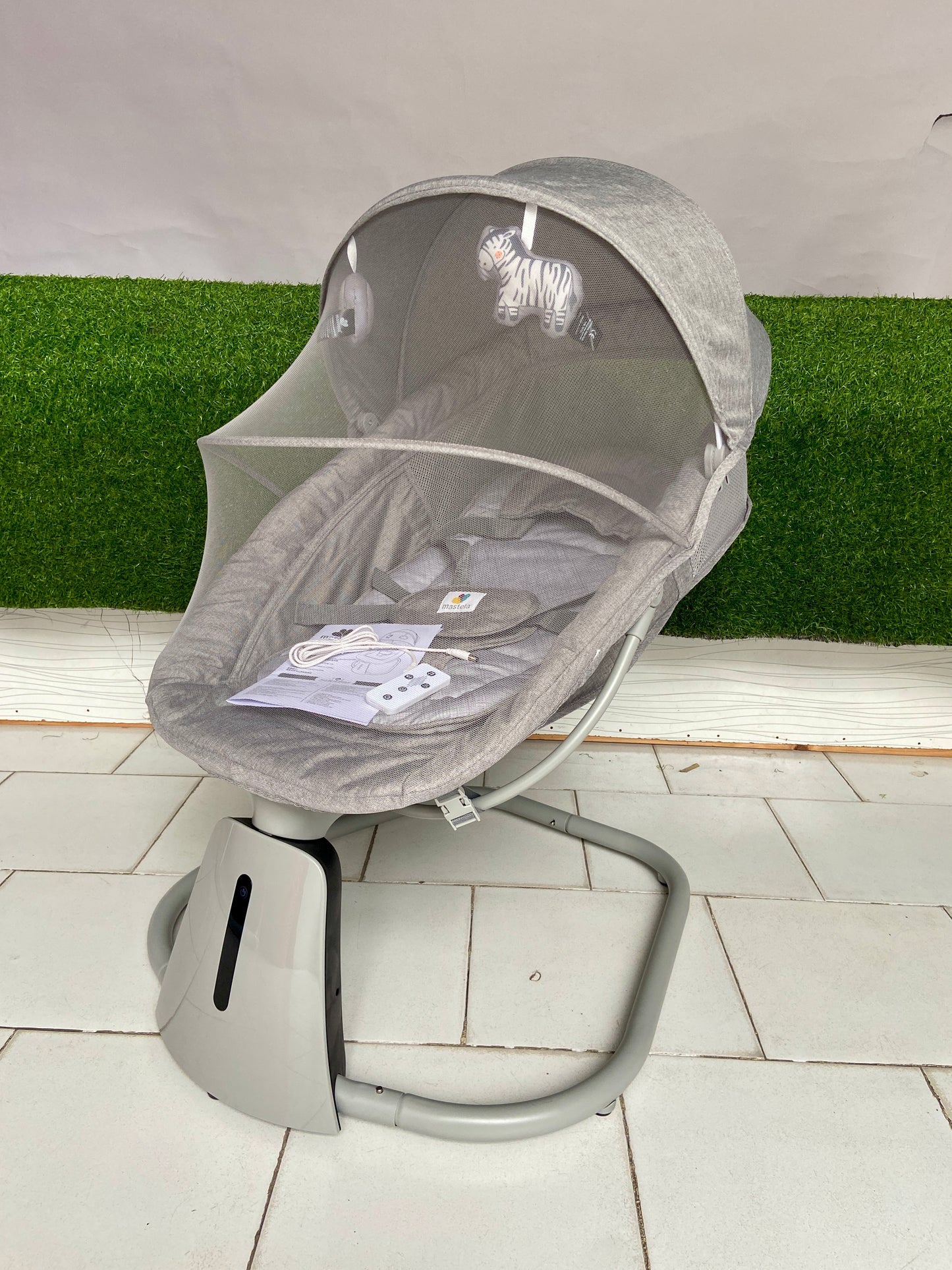 Mastela 3-in-1 Aura Deluxe Bassinet