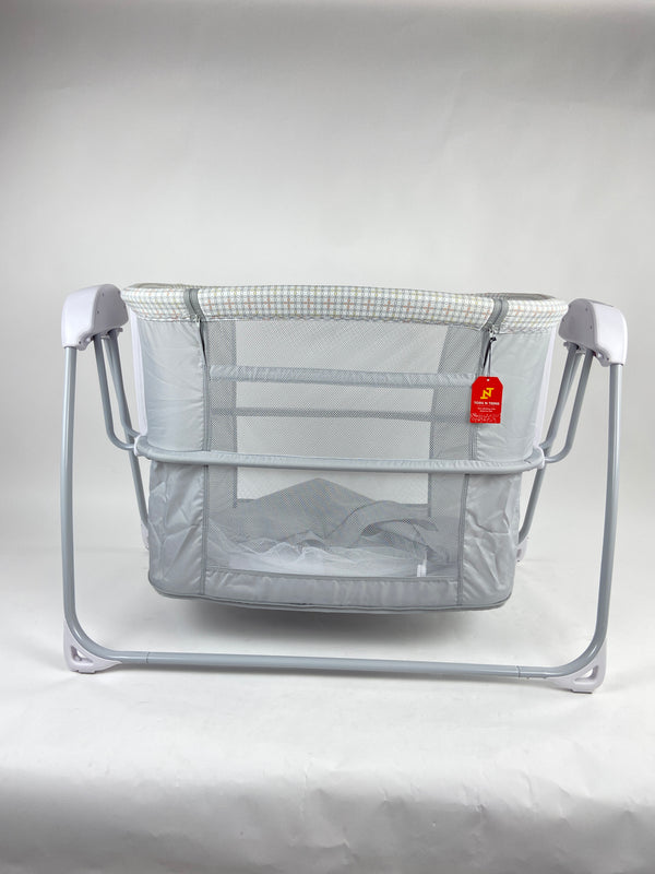 Mastela Baby Electric Bed Swing and Bassinet 4 in 1